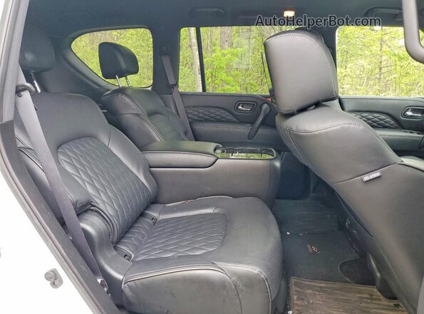 JN8AZ2AE5R9329628 2024 INFINITI QX80 Белый Вид задней части салона