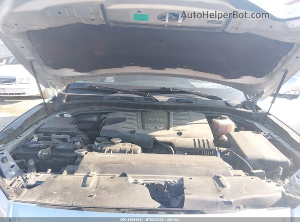 JN8AZ2ND4J9840267 2018 INFINITI QX80 Silver Widok z tyłu