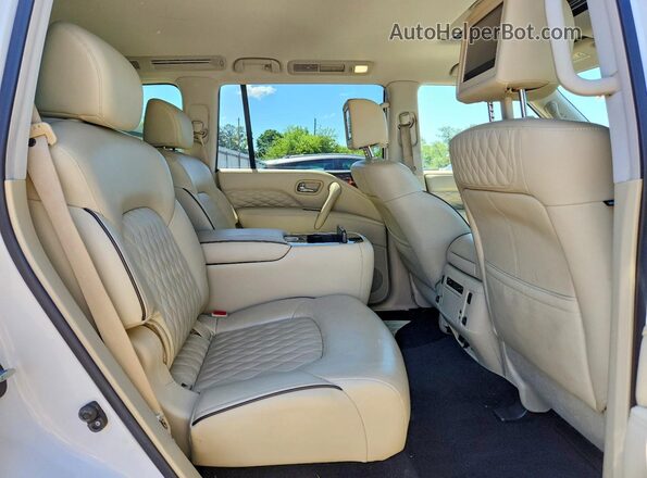 JN8AZ2NE5K9229187 2019 INFINITI QX80 White Vista interior trasera