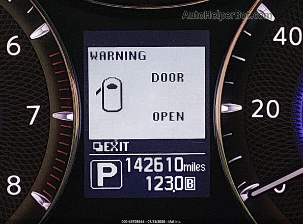JN8AZ2NF0G9610588 2016 INFINITI QX80 Gray 