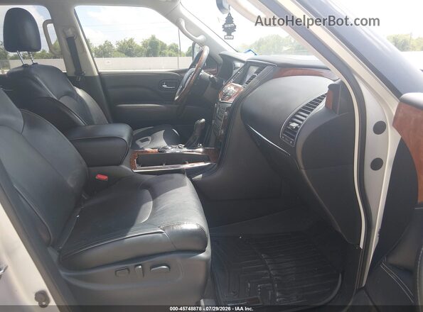 JN8AZ2NF3J9662482 2018 INFINITI QX80 Silver წინა სალონის ხედი