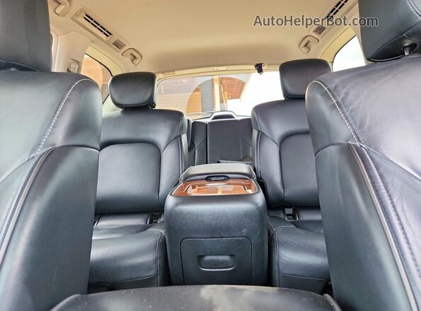 JN8AZ2NF3K9680515 2019 INFINITI QX80 Silver Vista de los asientos traseros