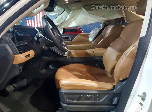 JN8AZ3DB7S9401233 2025 INFINITI QX80 White Front interior view