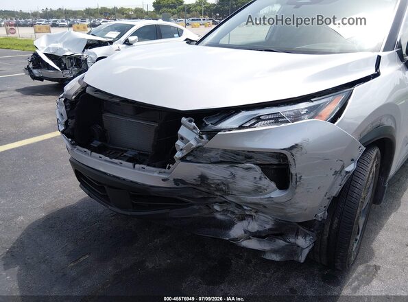 JN8BT3BA1RW351165 2024 NISSAN ROGUE Серебряный Вид спереди