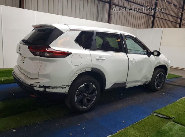 JN8BT3BA1SW009396 2025 NISSAN ROGUE White Tył prawy