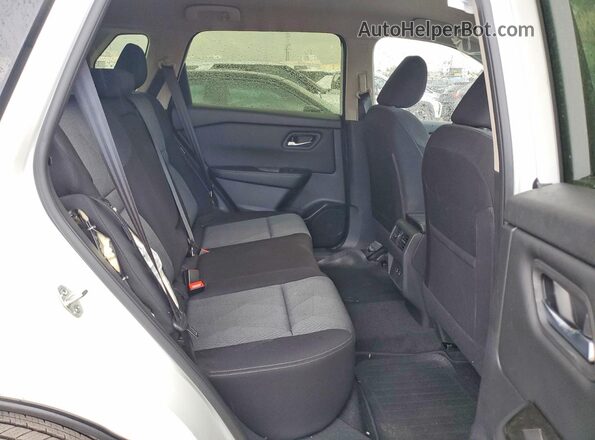 JN8BT3BA2SW342027 2025 NISSAN ROGUE Белый Вид задних сидений