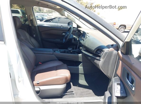 JN8BT3BA7PW421734 2023 NISSAN ROGUE White Vista interior delantera