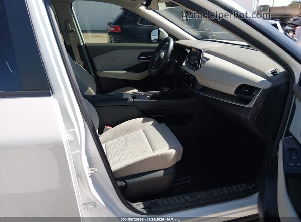 JN8BT3BA8PW436100 2023 NISSAN ROGUE White Սալոնի դիմացի տեսք
