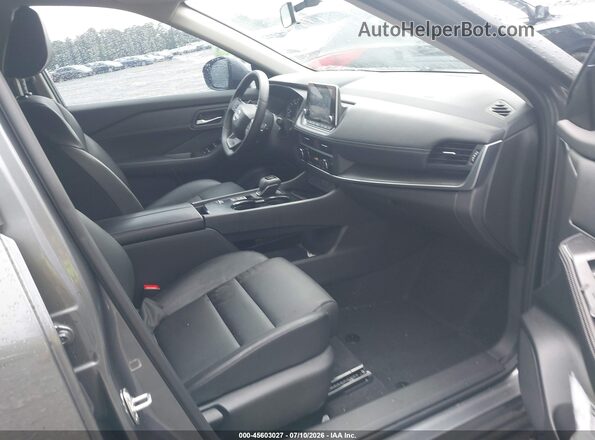 JN8BT3BA8SW345482 2025 NISSAN ROGUE Gray Widok wnętrza z przodu