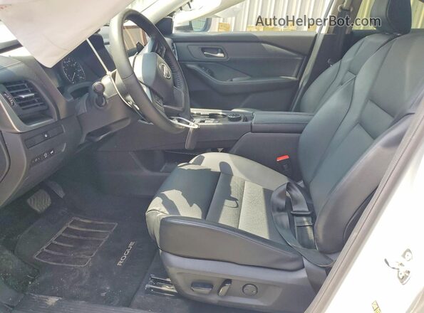 JN8BT3BB0SW159721 2025 NISSAN ROGUE White Սալոնի դիմացի տեսք
