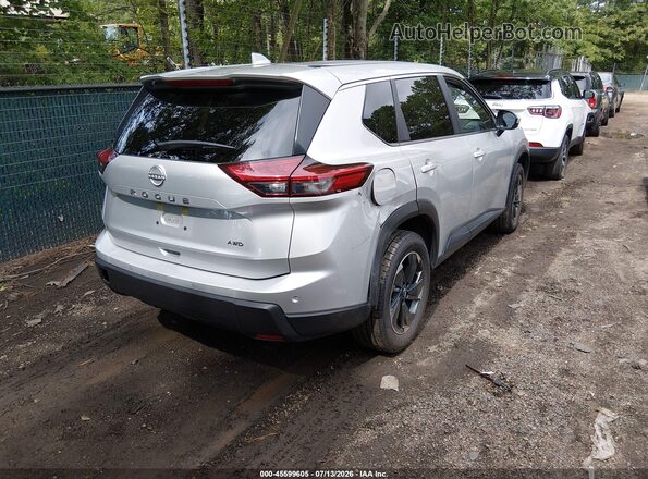 JN8BT3BB5SW158368 2025 NISSAN ROGUE Серебряный Задняя правая четверть