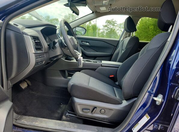 JN8BT3BB6SW151204 2025 NISSAN ROGUE Blue Vista interior delantera