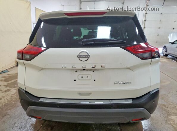 JN8BT3BB8PW192926 2023 NISSAN ROGUE White Вид ззаду