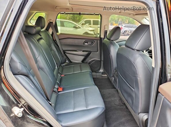 JN8BT3BBXPW218152 2023 NISSAN ROGUE Black Widok wnętrza z tyłu