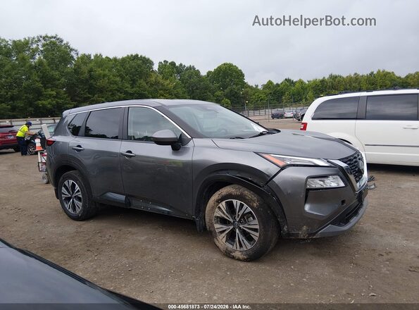 JN8BT3BBXPW353776 2023 NISSAN ROGUE Gray Սալոնի հետևի տեսք
