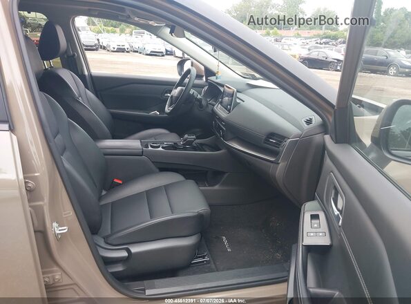 JN8BT3BBXSW144725 2025 NISSAN ROGUE Gold Vista interior delantera