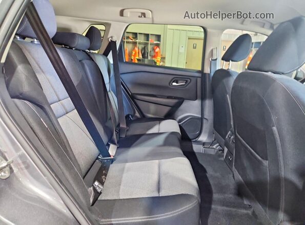 JN8BT3BBXSW417162 2025 NISSAN ROGUE Gray Vista interior trasera