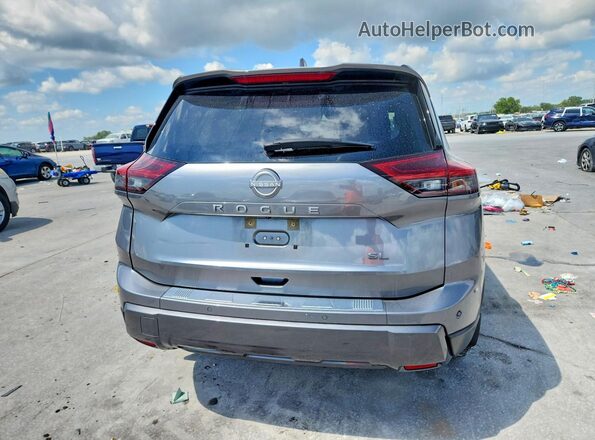 JN8BT3CA1SW000471 2025 NISSAN ROGUE Серебряный Вид сзади