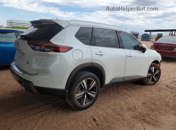 JN8BT3CA2SW002049 2025 NISSAN ROGUE White Rear right