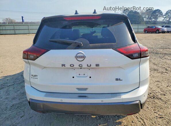 JN8BT3CA3SW344478 2025 NISSAN ROGUE White Widok z tyłu