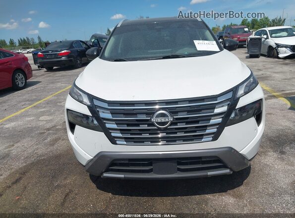 JN8BT3CB1RW449524 2024 NISSAN ROGUE White Widok zestawu wskaźników