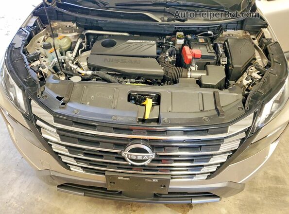 JN8BT3CB1SW171729 2025 NISSAN ROGUE Tan ძრავის განყოფილების ხედი