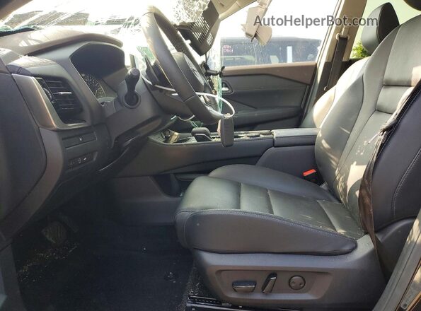 JN8BT3CB3PW215284 2023 NISSAN ROGUE Черный Вид салона спереди