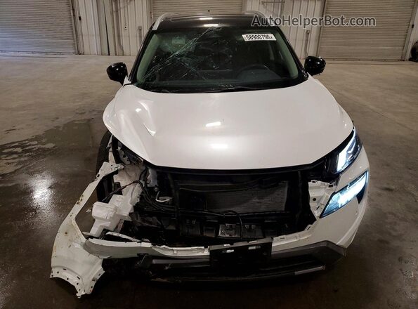 JN8BT3CB8RW439752 2024 NISSAN ROGUE White Front view