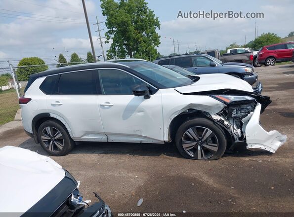 JN8BT3CB8SW162624 2025 NISSAN ROGUE White Vista interior trasera