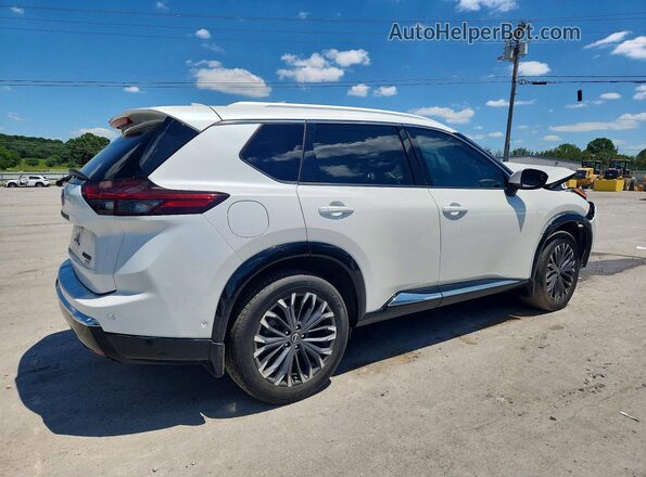 JN8BT3DC2RW381936 2024 NISSAN ROGUE White Задня права чверть