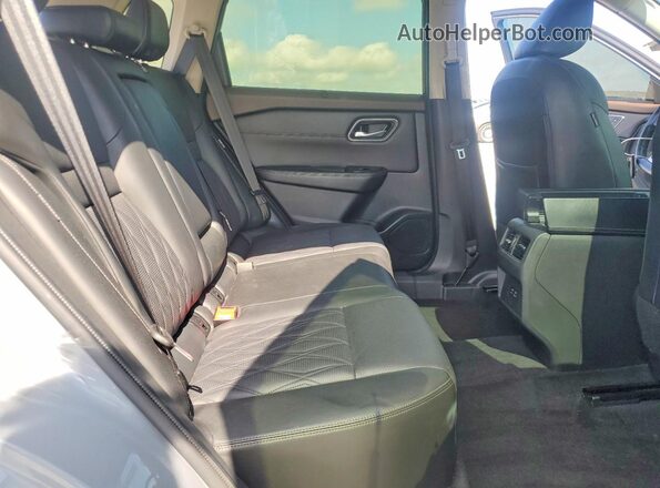 JN8BT3DC6PW104462 2023 NISSAN ROGUE Gray Rear seats view
