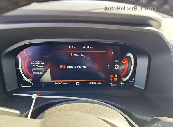 JN8BT3DCXRW380341 2024 NISSAN ROGUE White Instrument cluster view