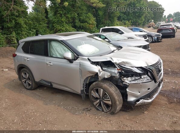 JN8BT3DD2PW305400 2023 NISSAN ROGUE Silver Vista interior trasera