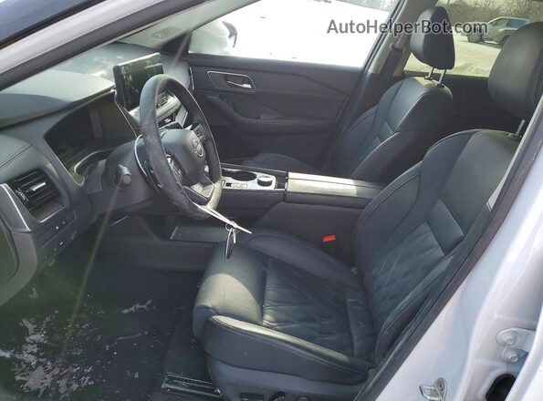 JN8BT3DD2SW303512 2025 NISSAN ROGUE White Սալոնի դիմացի տեսք