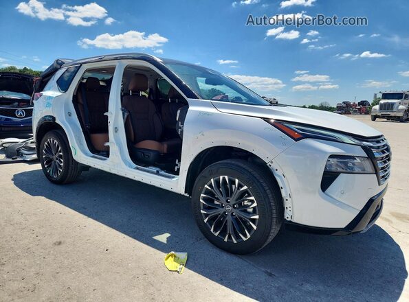 JN8BT3DD5TW479309 2026 NISSAN ROGUE Белый Передняя правая четверть