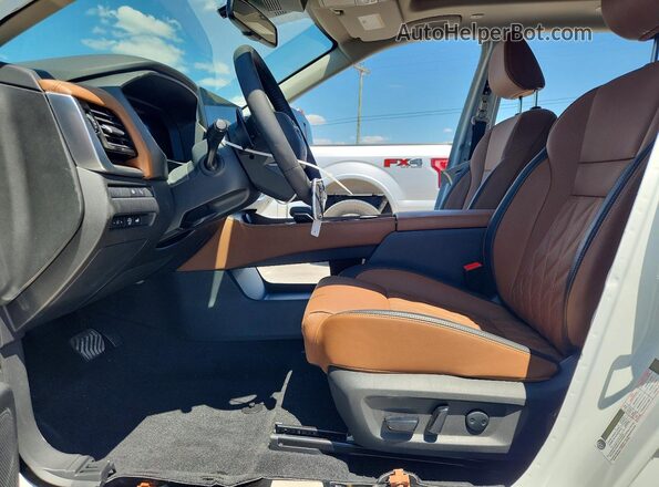 JN8BT3DD5TW479309 2026 NISSAN ROGUE Белый Вид салона спереди