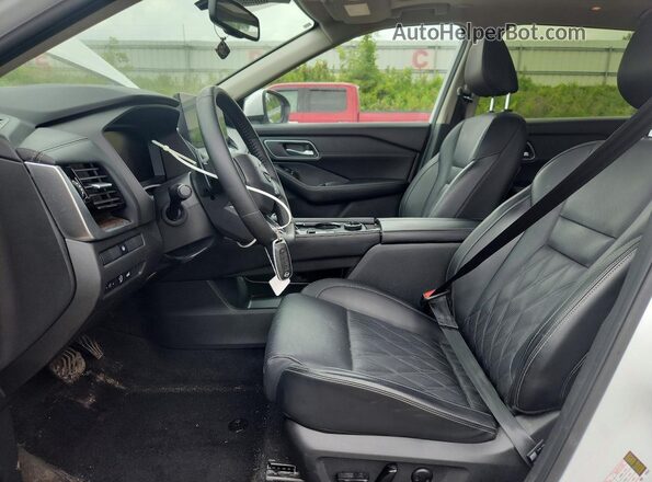 JN8BT3DD7SW302551 2025 NISSAN ROGUE White Սալոնի դիմացի տեսք