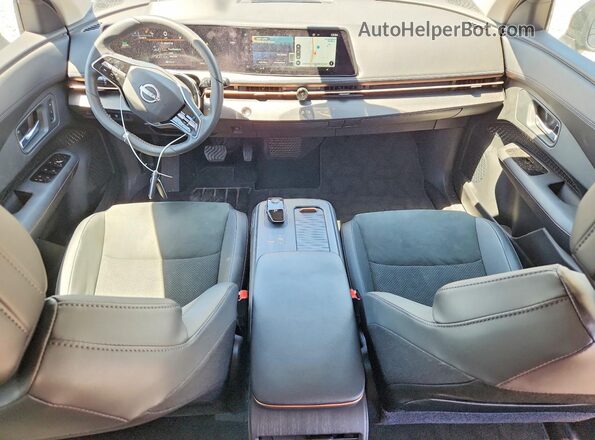 JN8CF0BF2SM762808 2025 NISSAN ARIYA Blue Вид панелі приладів