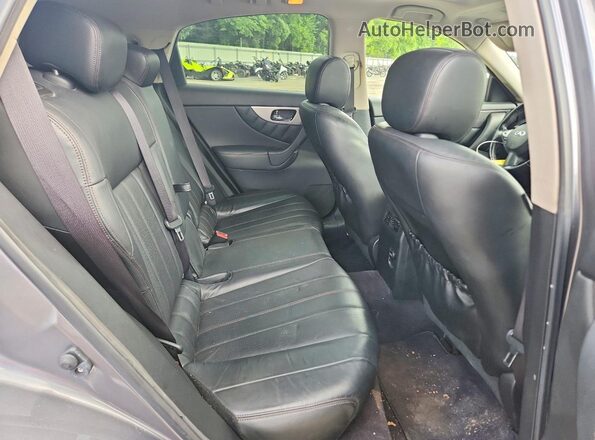 JN8CS1MU3HM142166 2017 INFINITI QX70 Gray Rear interior view
