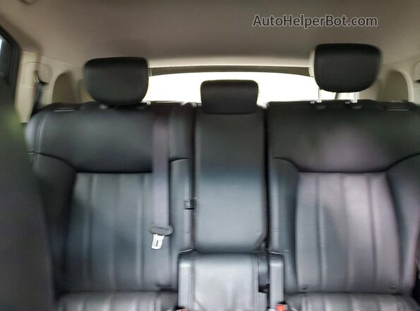 JN8CS1MU7HM142123 2017 INFINITI QX70 Silver Rear seats view