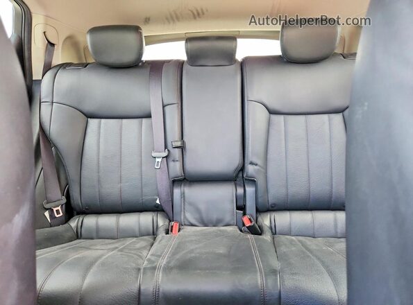 JN8CS1MU7HM142283 2017 INFINITI QX70 Black Rear seats view