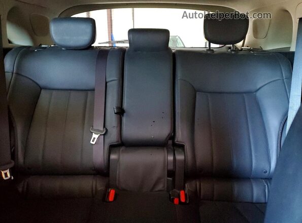 JN8CS1MW2GM752270 2016 INFINITI QX70 Silver Вид задніх сидінь