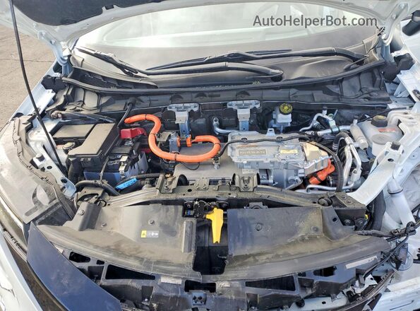 JN8DF0BF8SM764499 2025 NISSAN ARIYA White Rear interior view