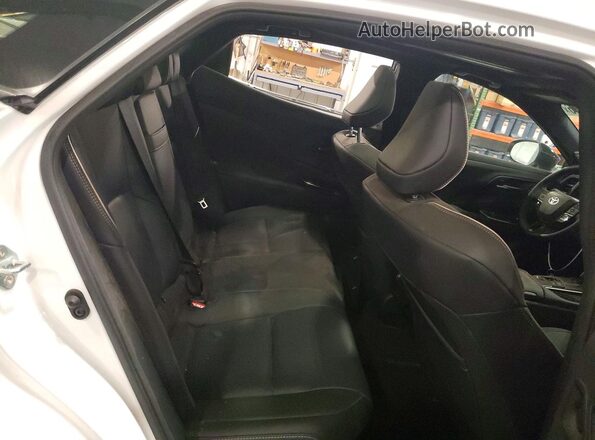 JTDAAAAF0T3040107 2026 TOYOTA CROWN Белый Вид задней части салона