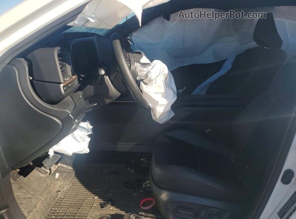 JTDAAAAF2P3006059 2023 TOYOTA CROWN White Вид салону спереду