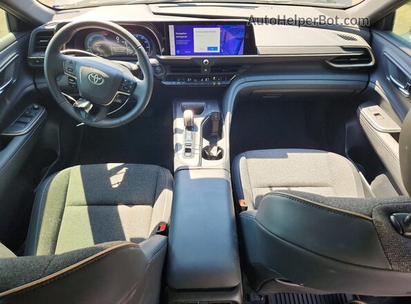 JTDAAAAF2P3014324 2023 TOYOTA CROWN Gray Dashboard view
