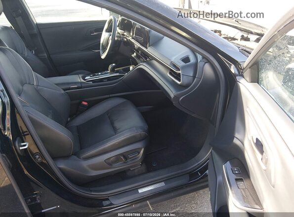 JTDAAAAF4R3024128 2024 TOYOTA CROWN Black Սալոնի դիմացի տեսք