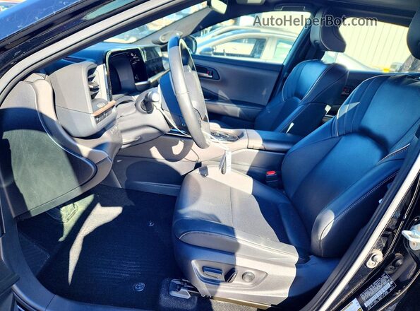 JTDAAAAF4S3034390 2025 TOYOTA CROWN Black Вид салону спереду