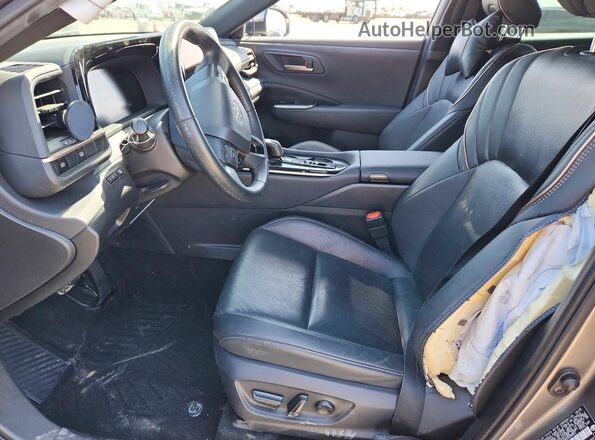 JTDAAAAF4S3038357 2025 TOYOTA CROWN Silver Vista interior delantera