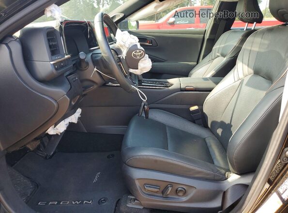 JTDAAAAF6R3024339 2024 TOYOTA CROWN Black Vista interior delantera